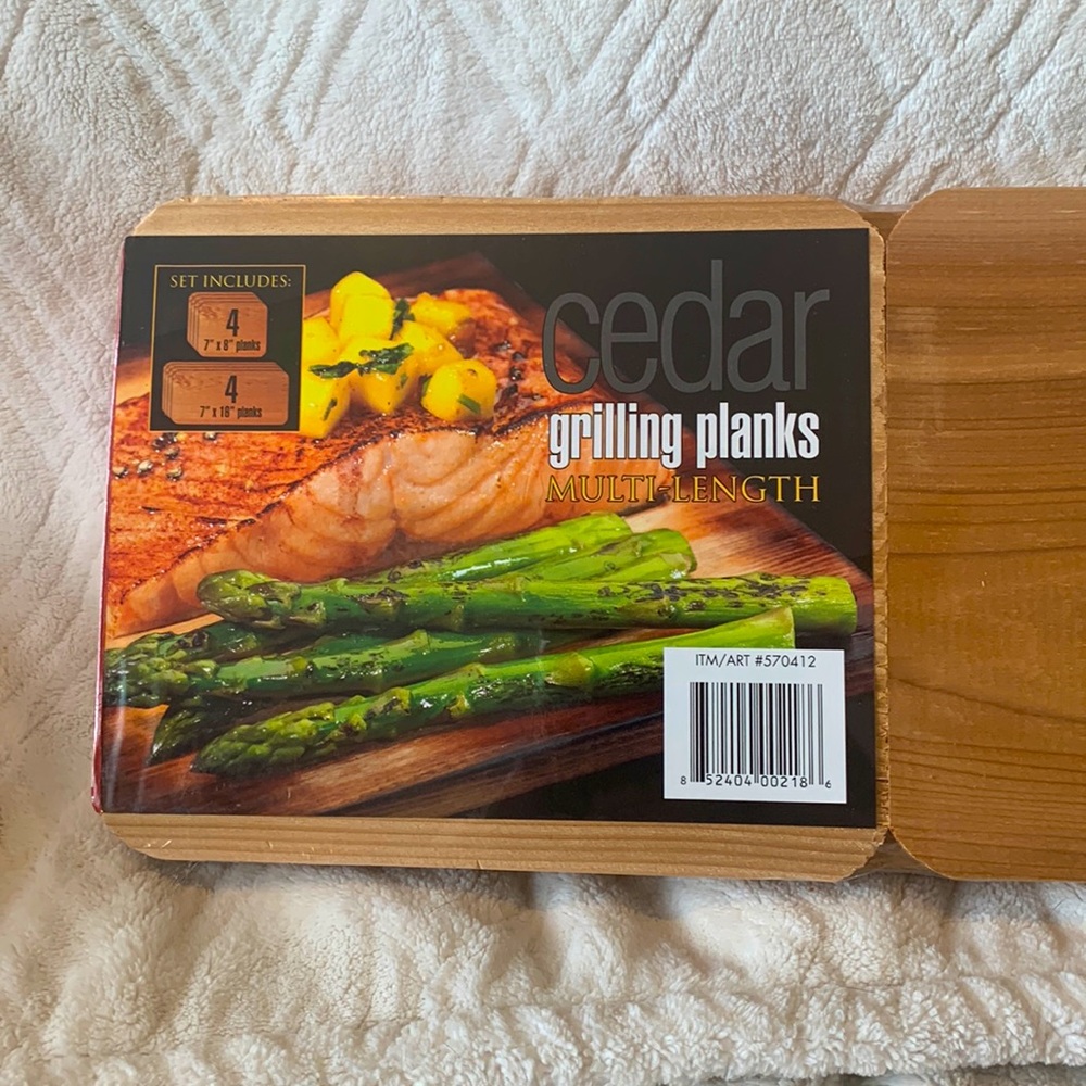 New Cedar Grilling Planks Multi-length for Grilling Great for Father’s day!